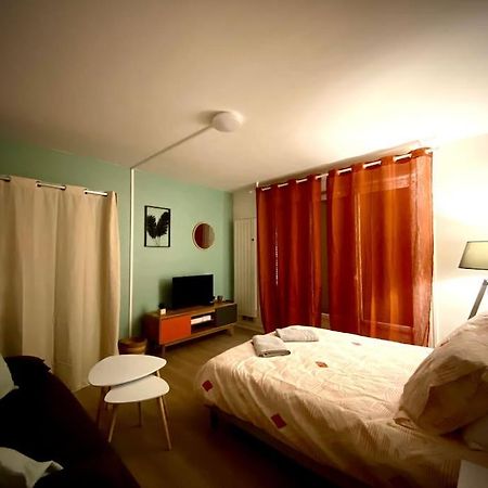 T2 Cosy Proche Hopital + Parking Gratuit Sur Place Auxerre Luaran gambar