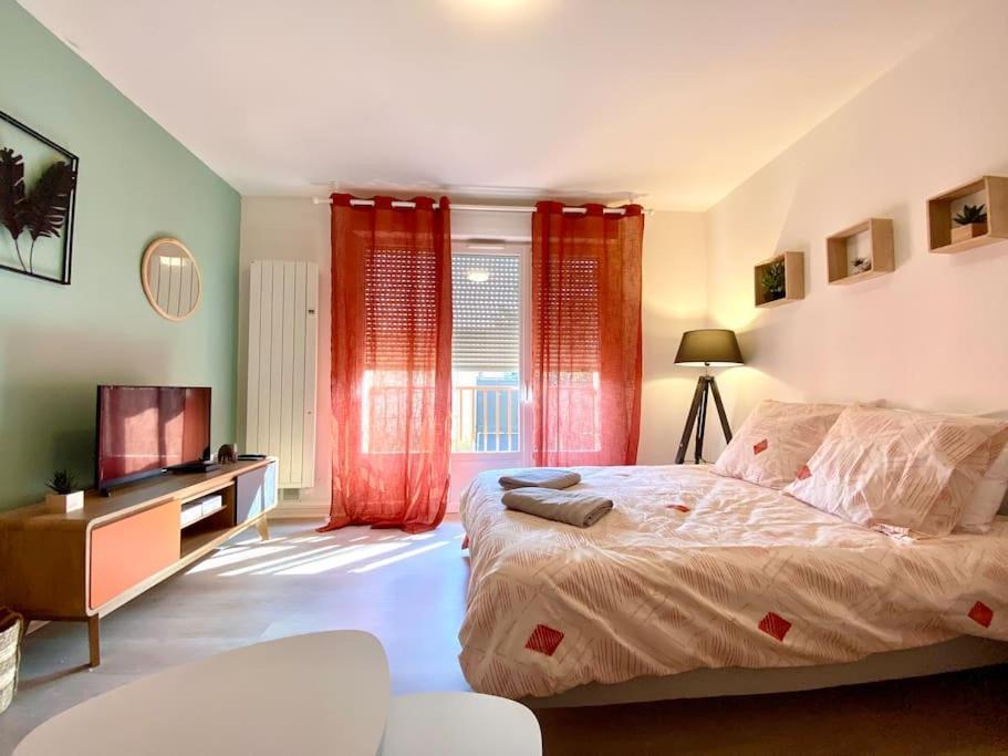 T2 Cosy Proche Hopital + Parking Gratuit Sur Place Auxerre Luaran gambar