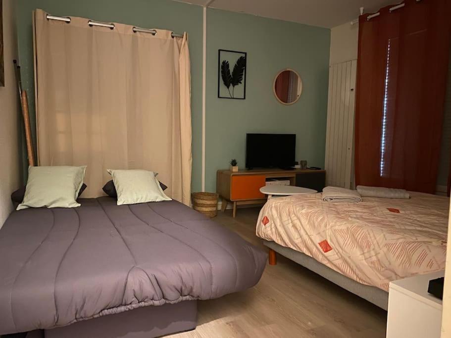 T2 Cosy Proche Hopital + Parking Gratuit Sur Place Auxerre Luaran gambar